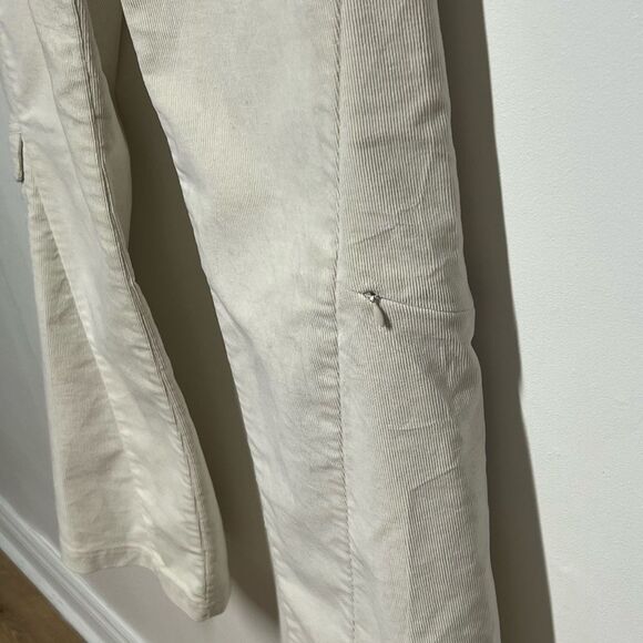 ATHLETA Corduroy Bone Dipper Cargo Flare Pants Sz 10 - Picture 3 of 6
